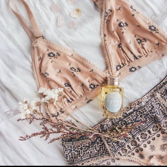 Spell & the Gypsy Lionheart tri bra in XL - Picture 3 of 6